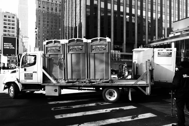 Porta potty rental for outdoor events in Miamitown, OH